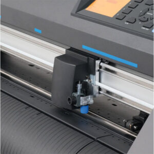 Graphtec CE7000-60 cutter plotter